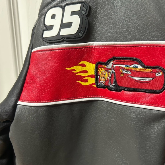 NWOT size 8/10 Disney Cars Lightening McQueen Jacket 95 patchwork black and red - Picture 6 of 11